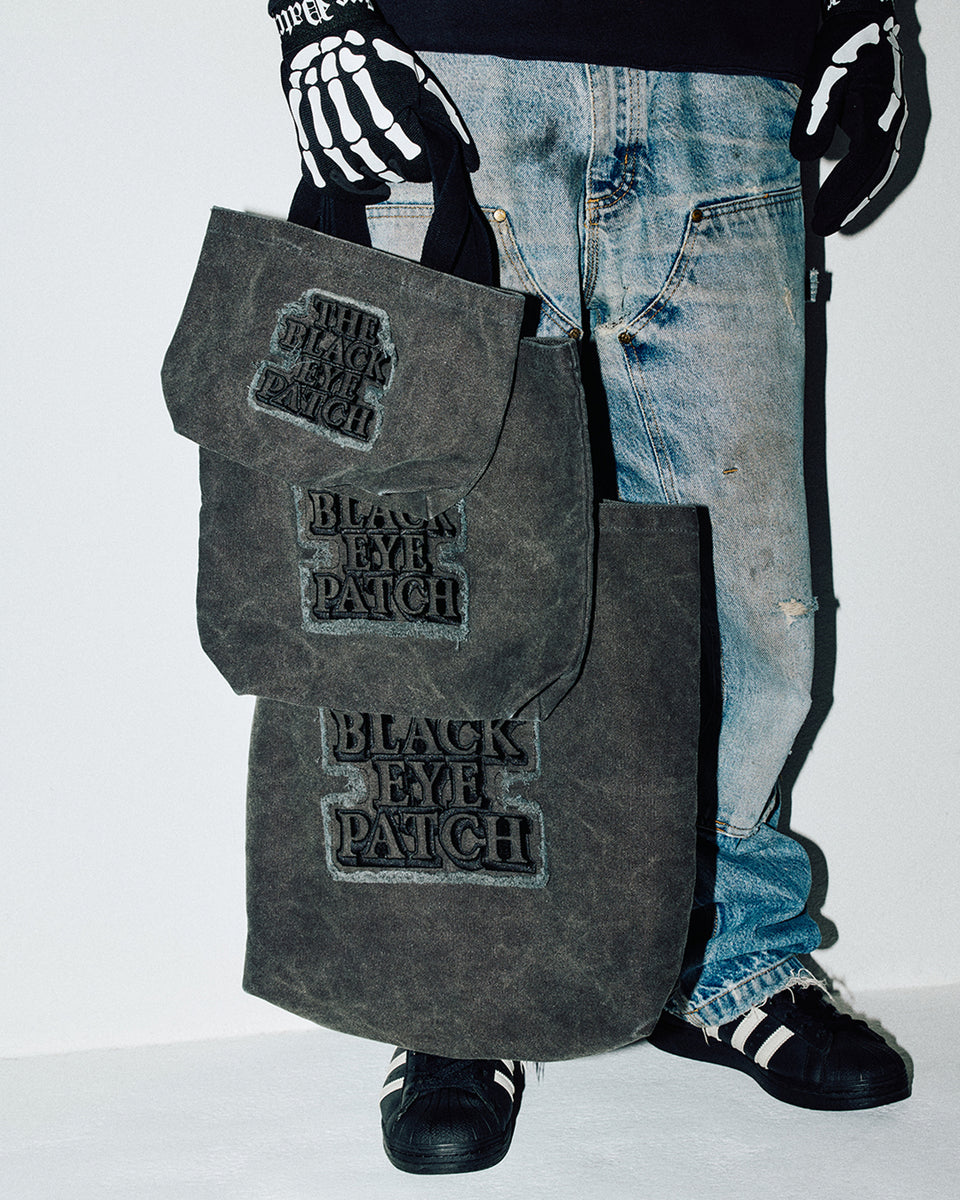 Black Eye Patch OG LABEL APPLIQUÉ LARGE TOTE (MEDIUM) ブラックアイ