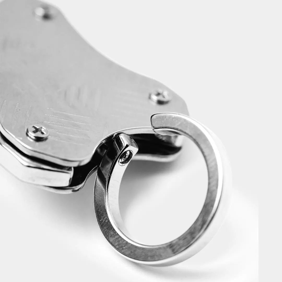 CHECKER PLATE CARABINER (TIGHTBOOTH x DELUXE)