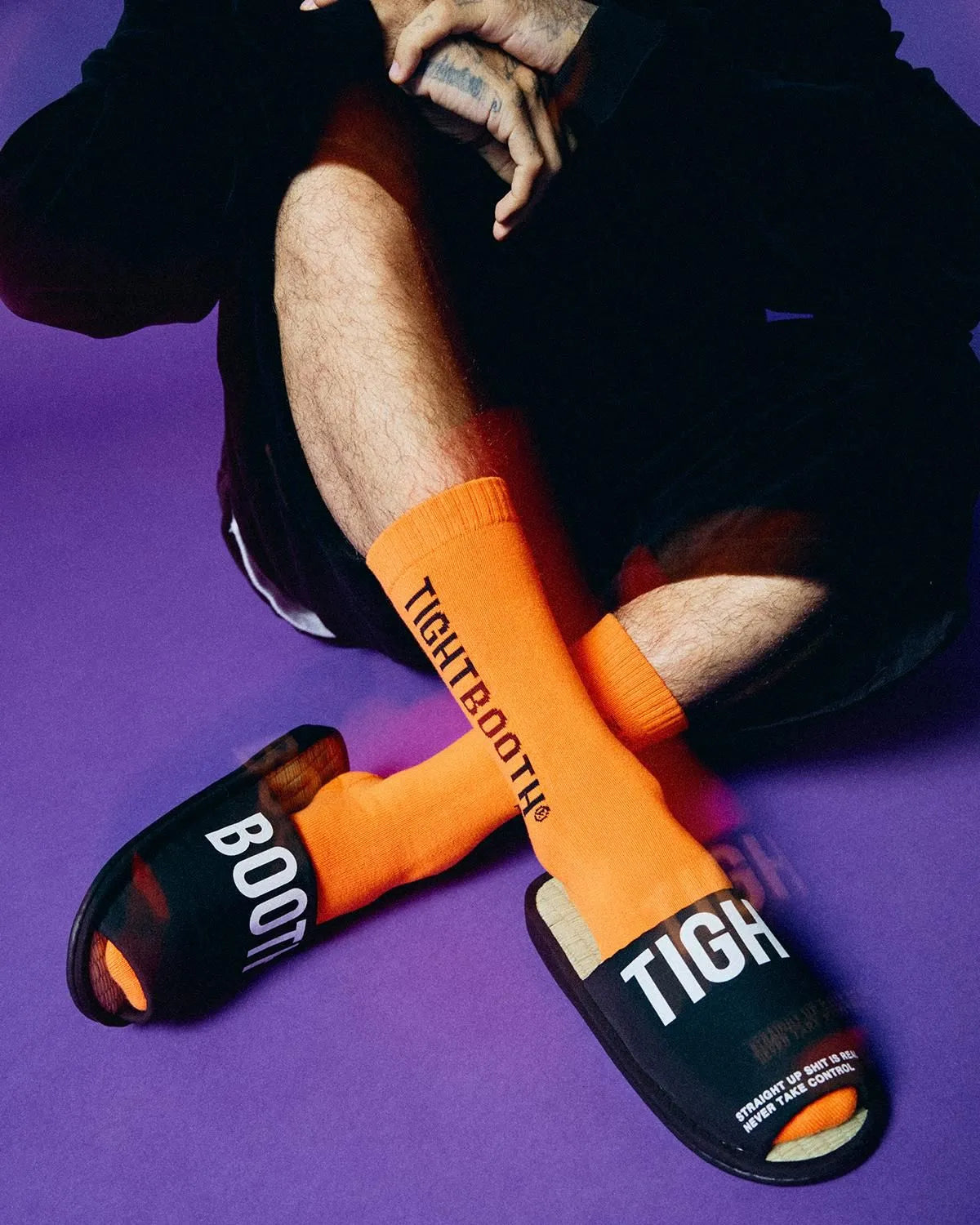 BIG LABEL ROOM SANDAL