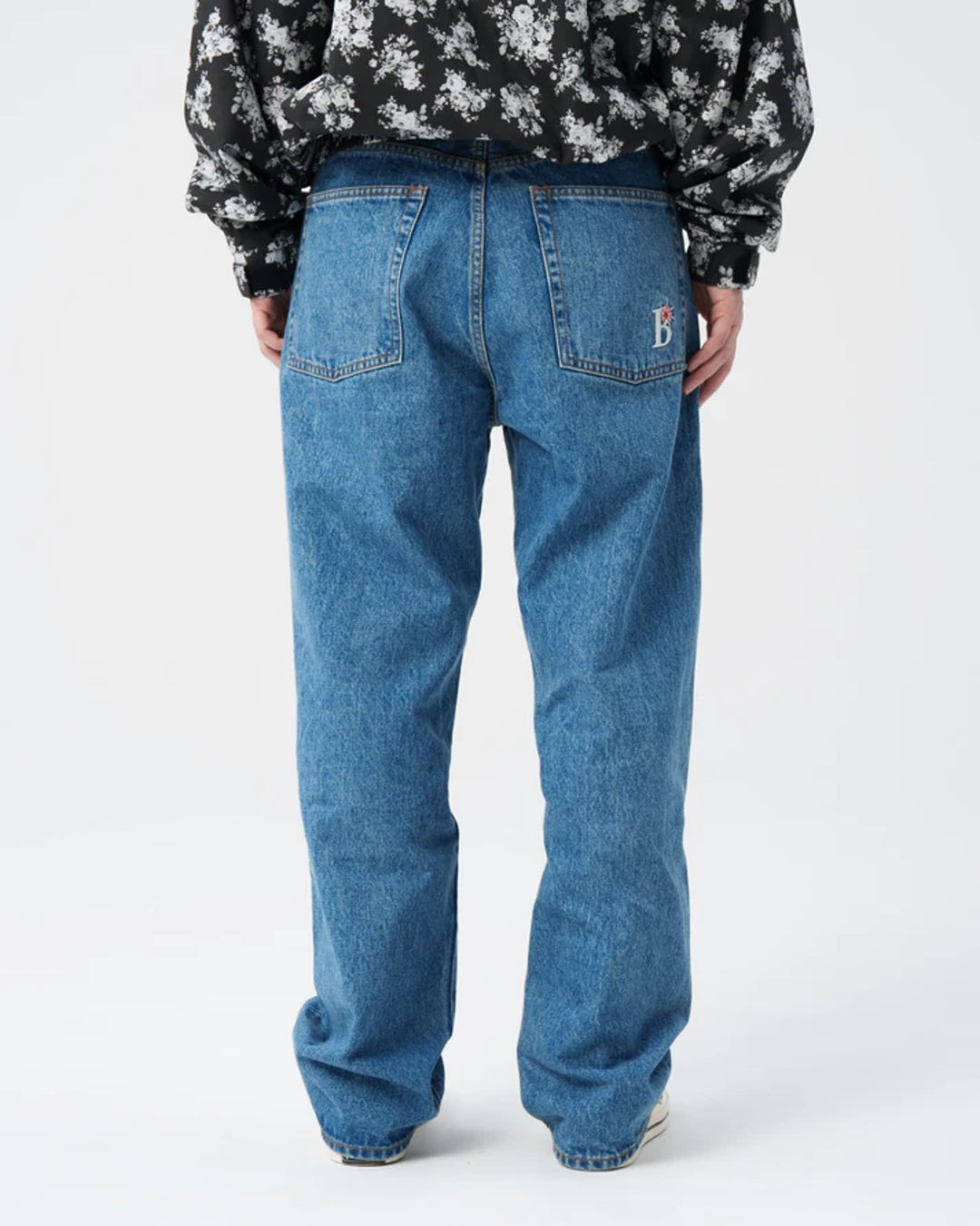 Loose-Fit Jean