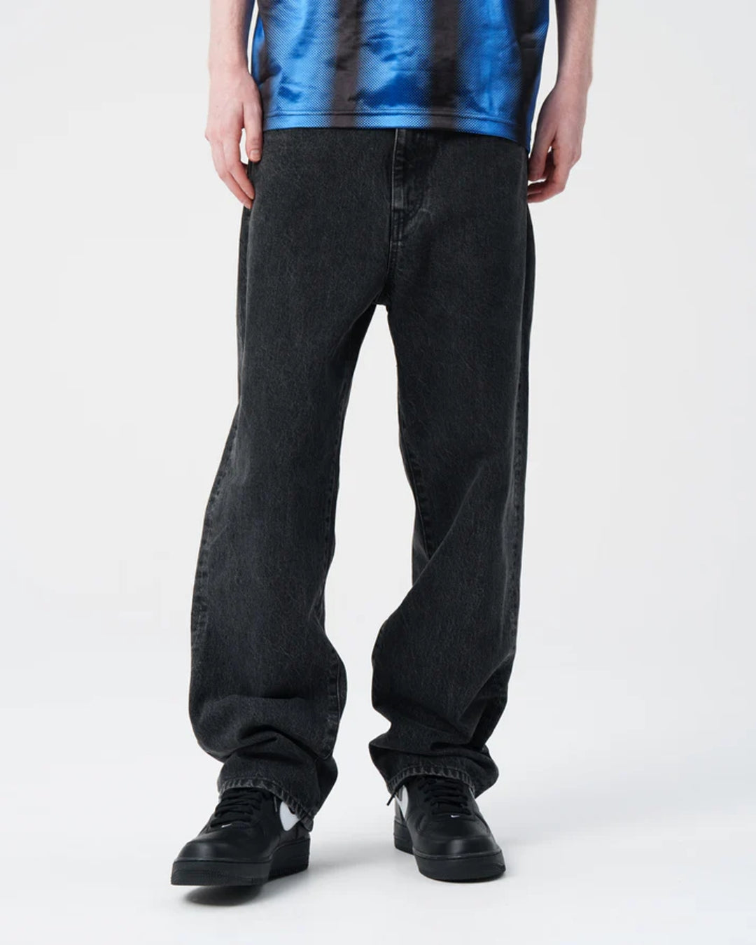 Loose-Fit Jean