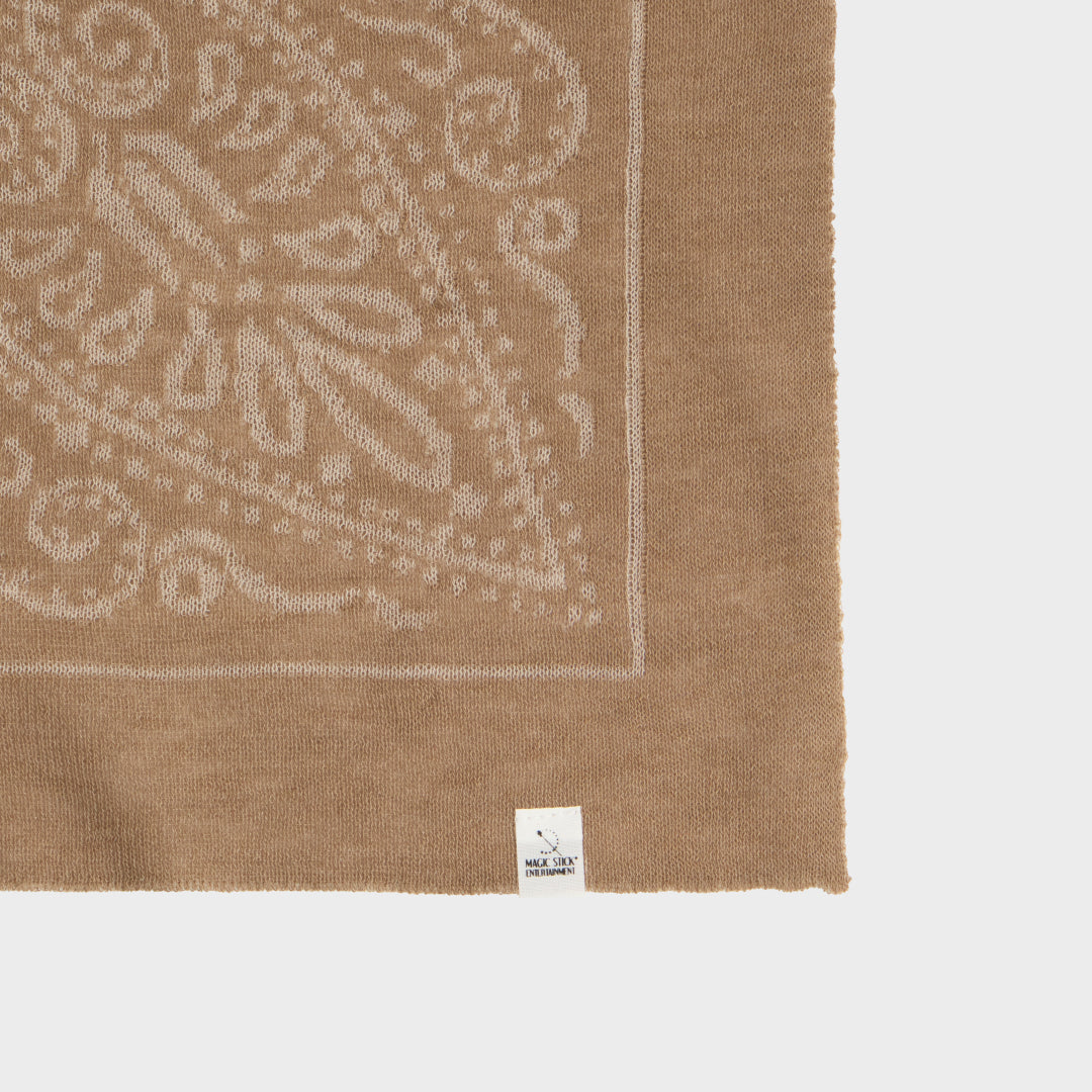 REVERSIBLE KNIT BANDANA STOLE