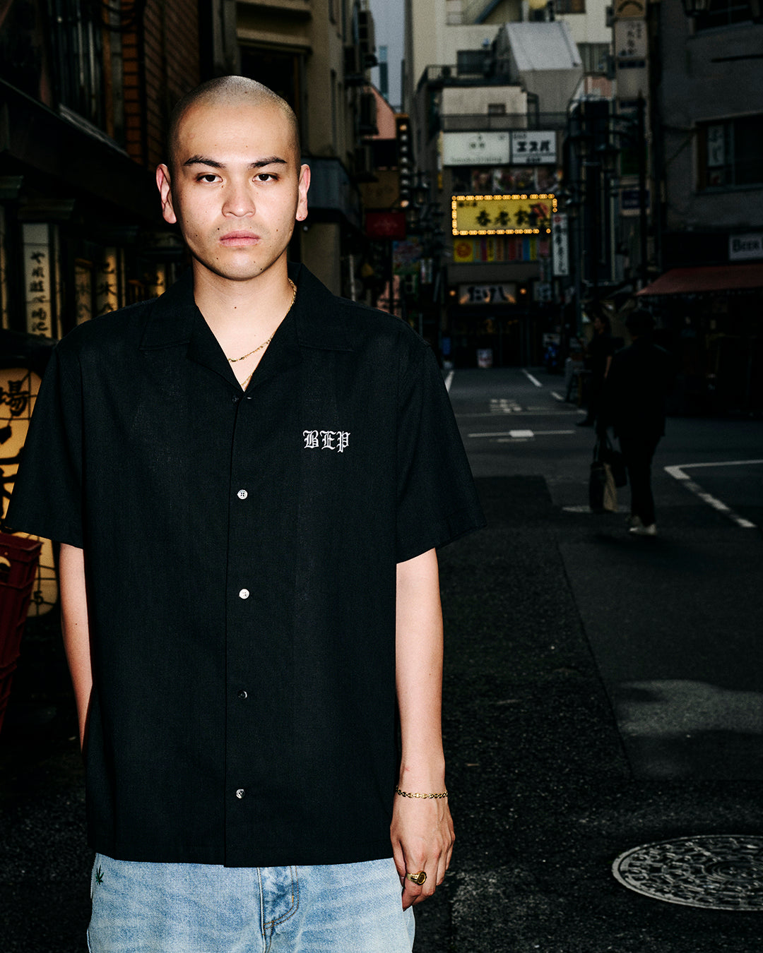 3 LETTER OE OPEN COLLARED S/S SHIRT