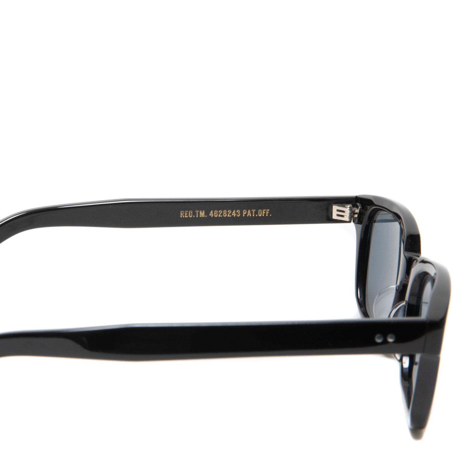 Raza Shades　