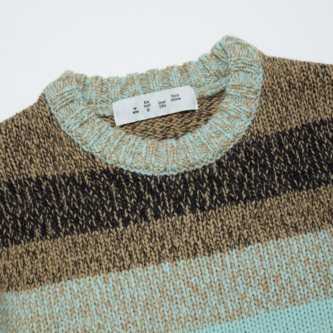 GRADATION STRIPE CREWNECK SWEATER