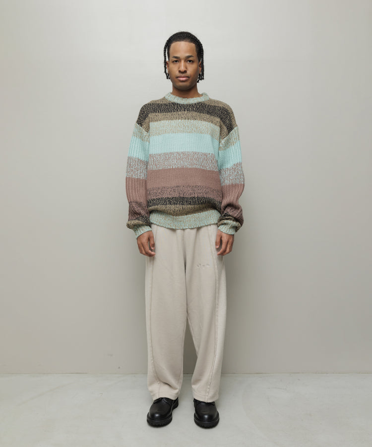 GRADATION STRIPE CREWNECK SWEATER