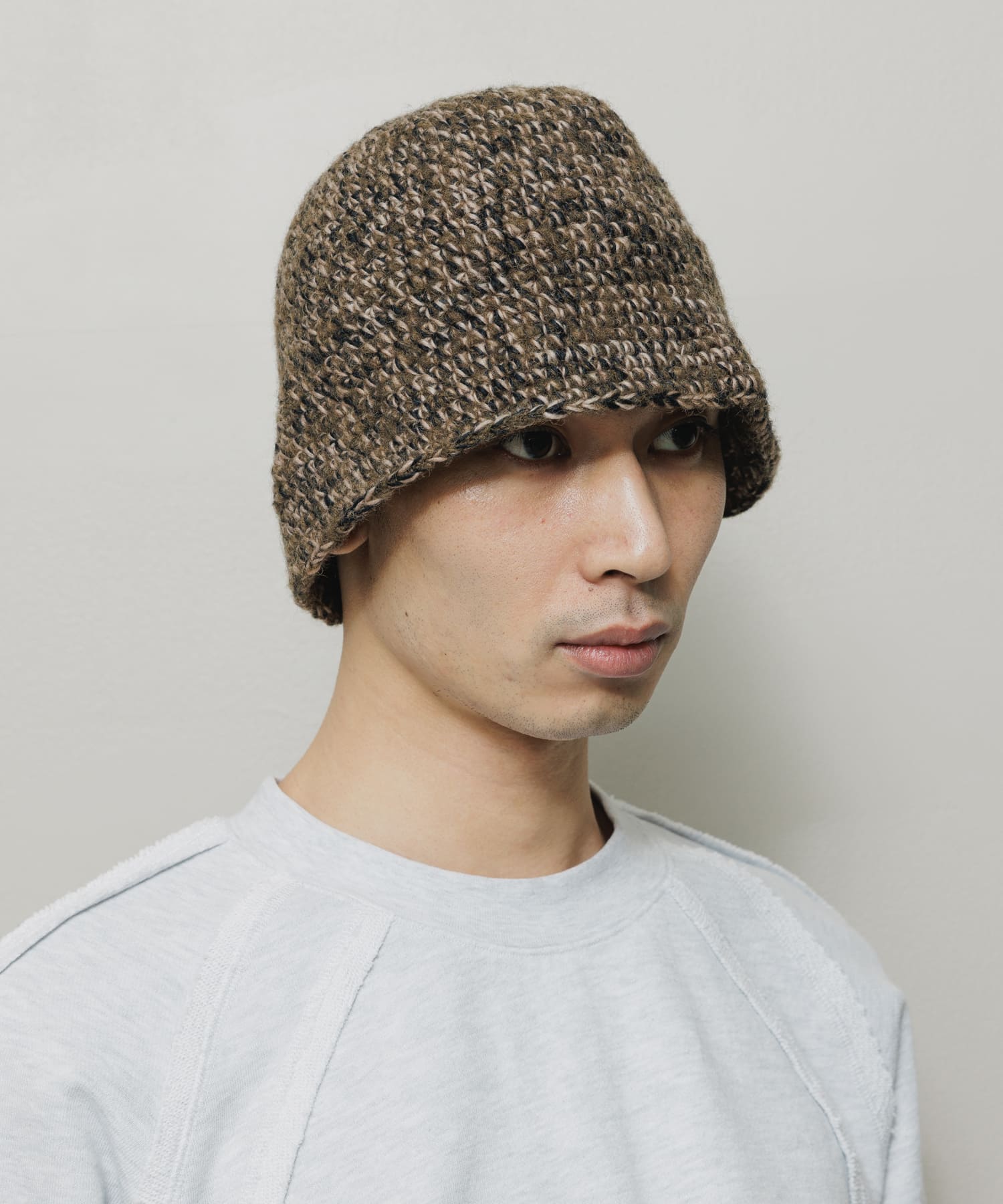 MIXED HAND KNIT BUCKET HAT