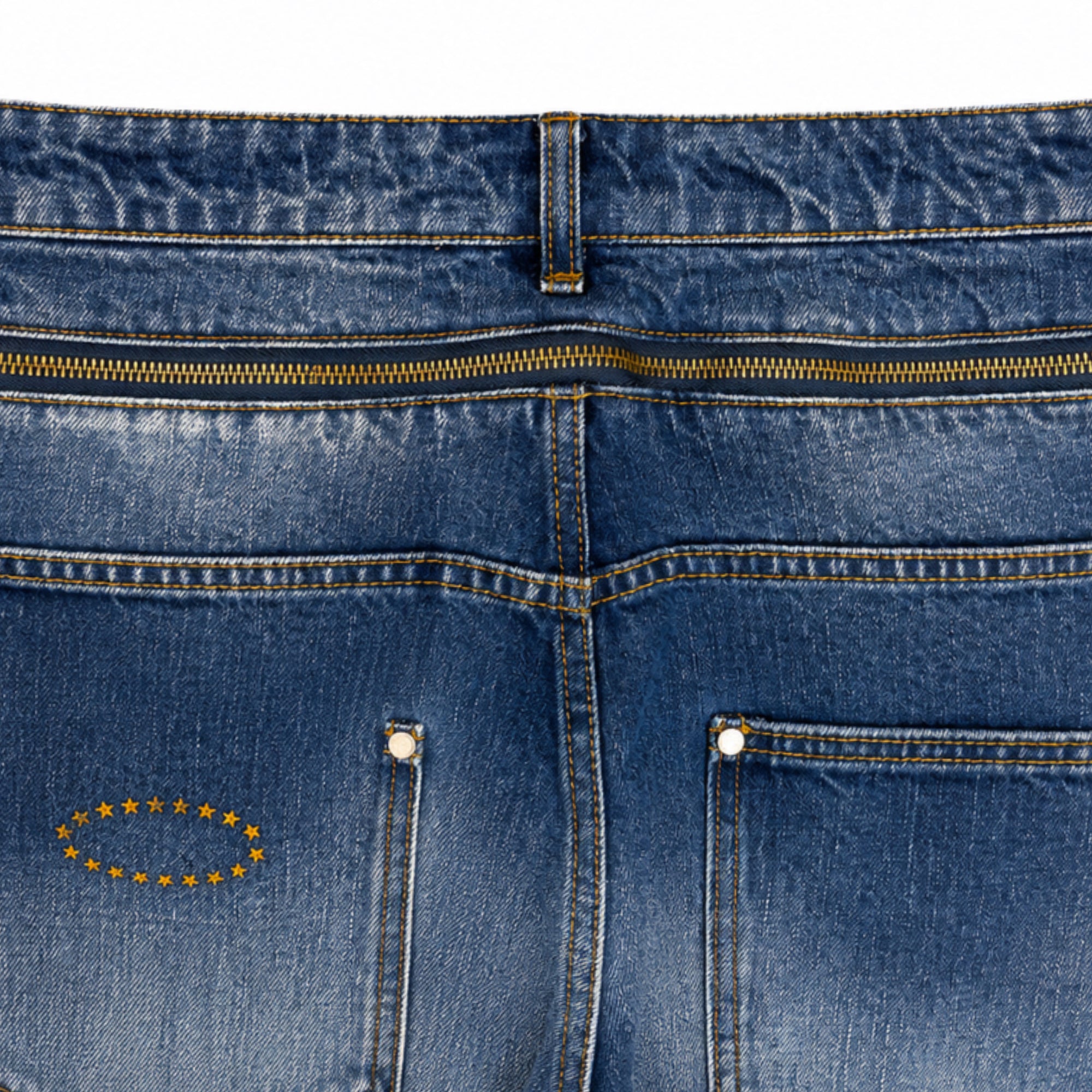 STUDDED BACK ZIP JEANS