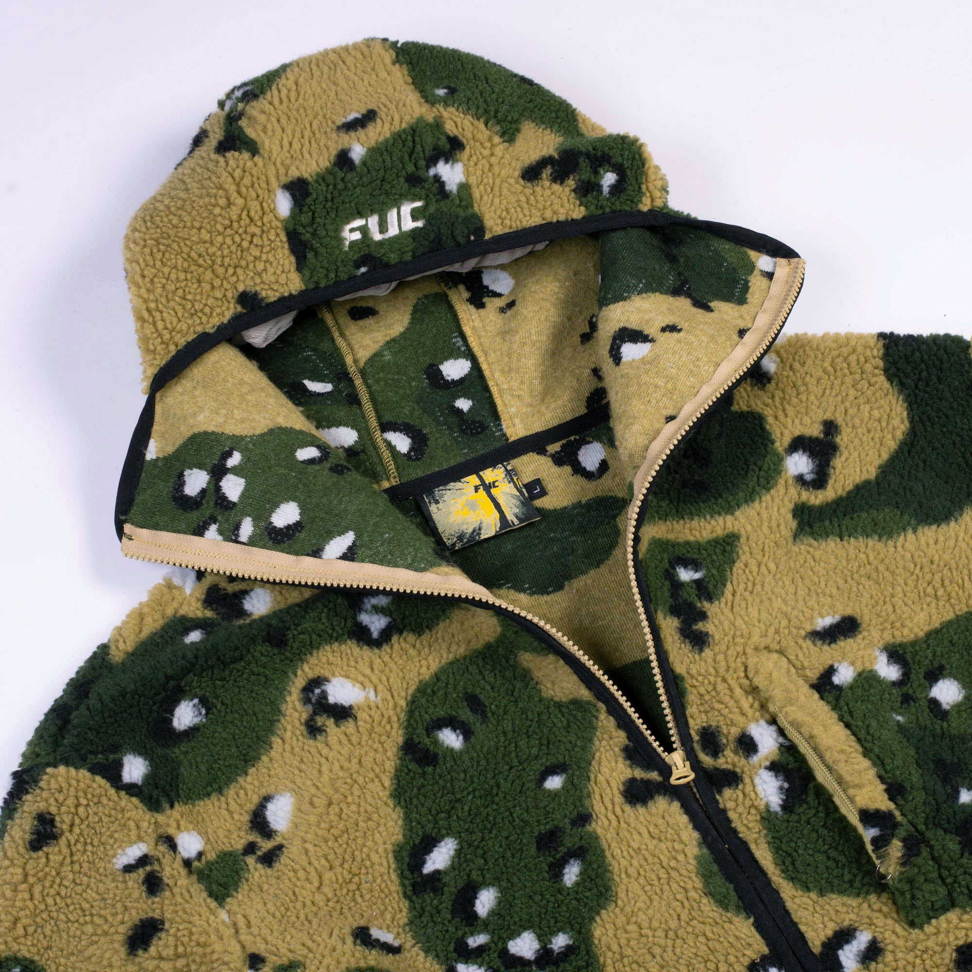 CAMO FLEECE JACKET