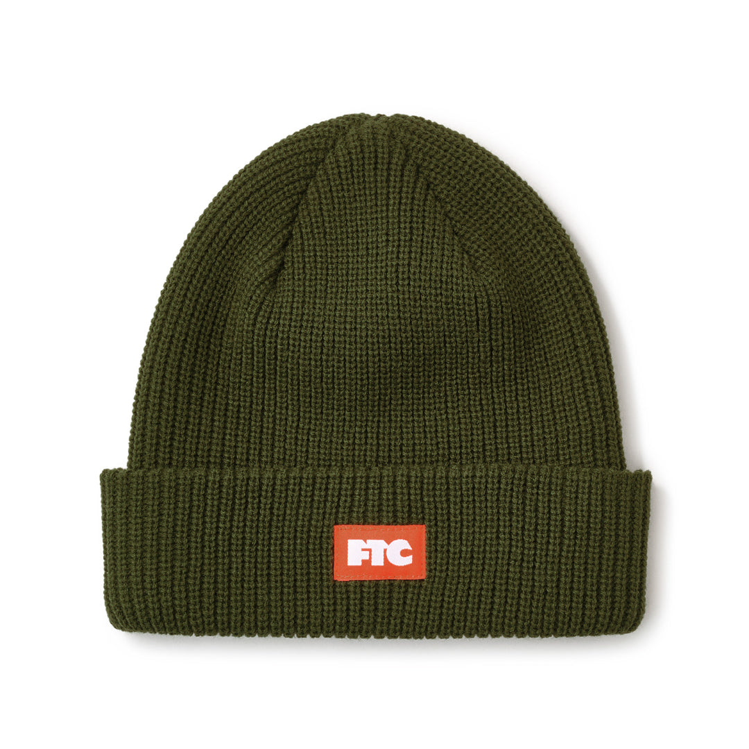 BOX LOGO BEANIE