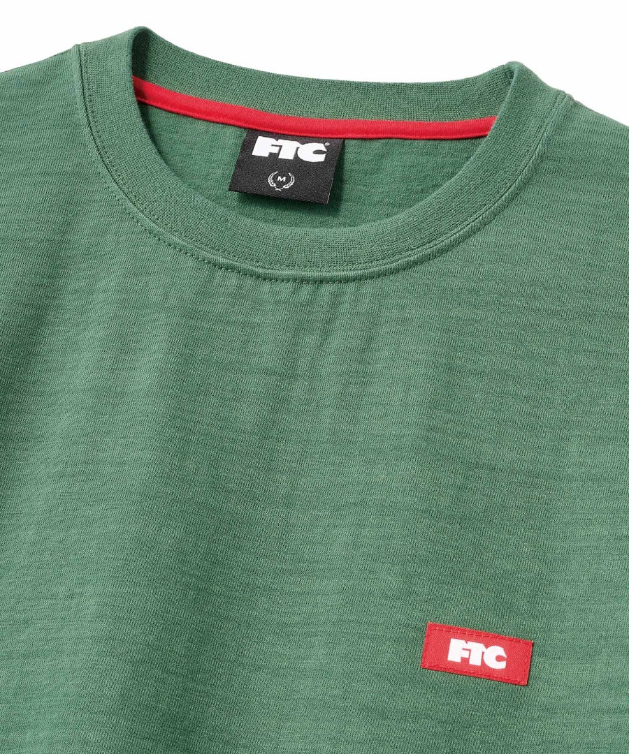 SMALL BOX LOGO TEE