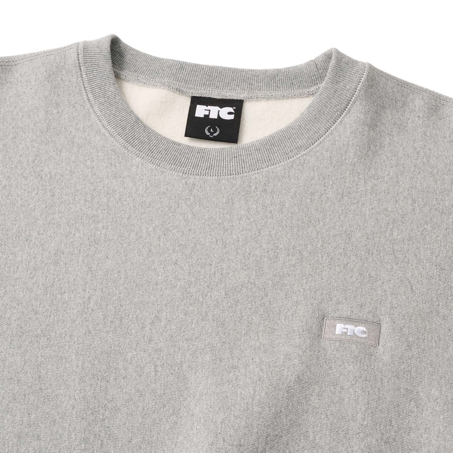 SMALL BOX LOGO CREW NECK