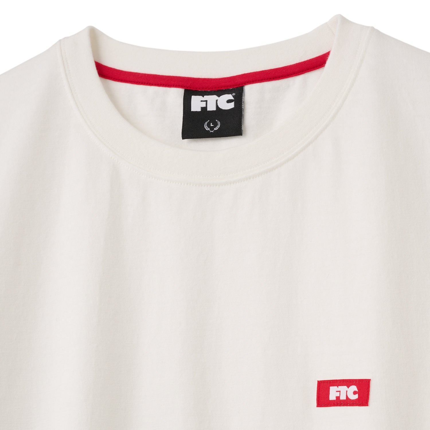 SMALL BOX LOGO TEE