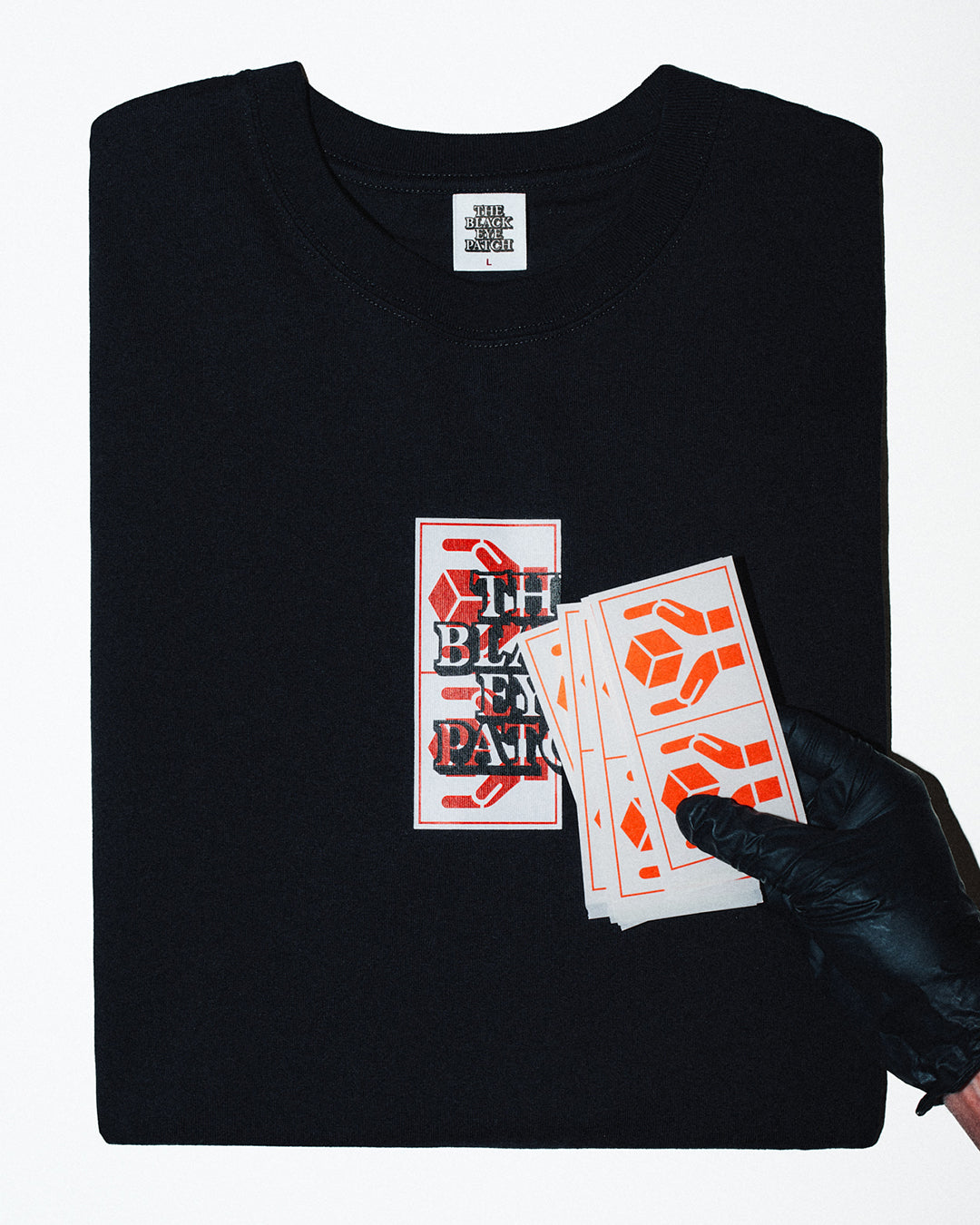 HWC GESTURE LABEL TEE