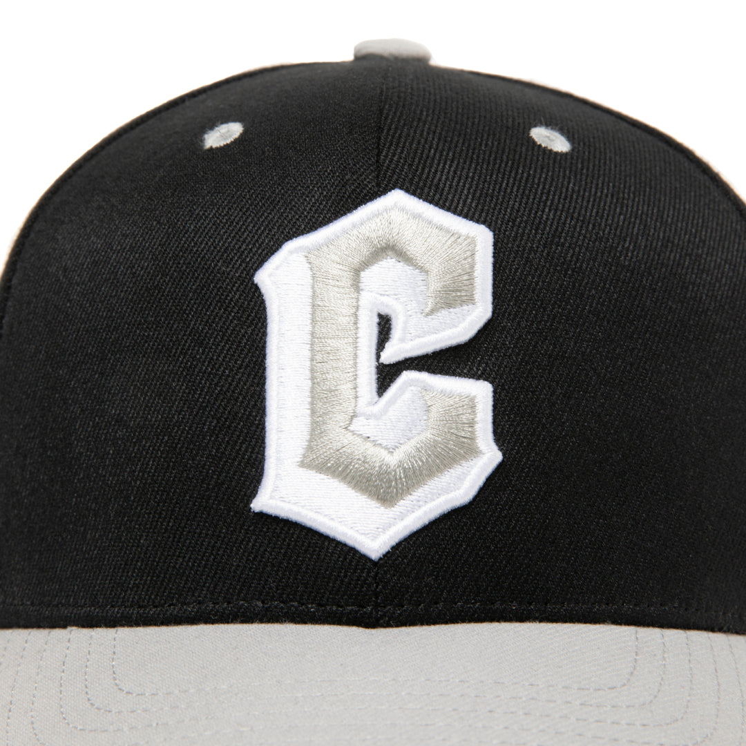 6 PANEL STRETCH SNAPBACK CAP