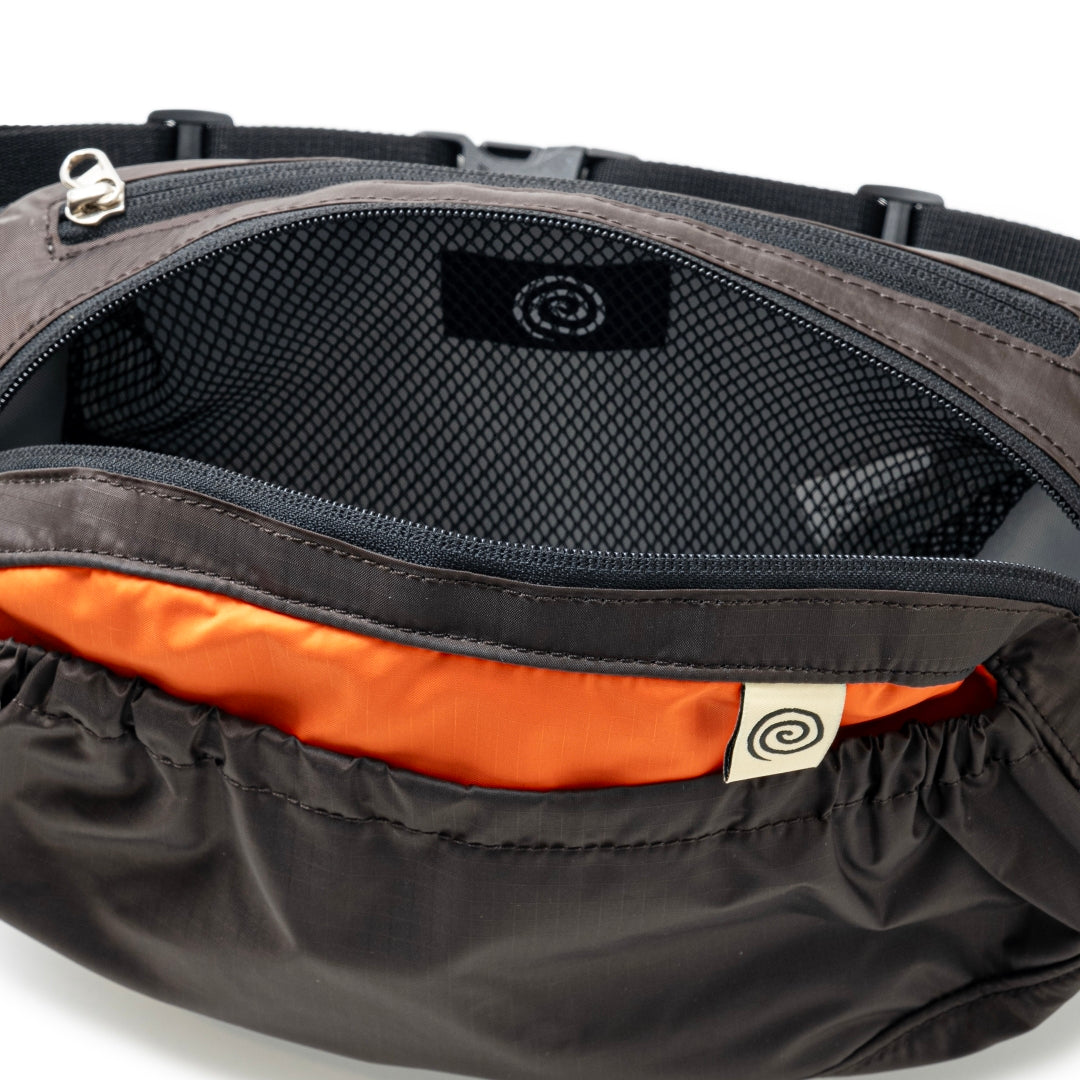 SOL / soonerorlater Nylon Two-tone Waist Bag (BROWN) ソル/スーナー