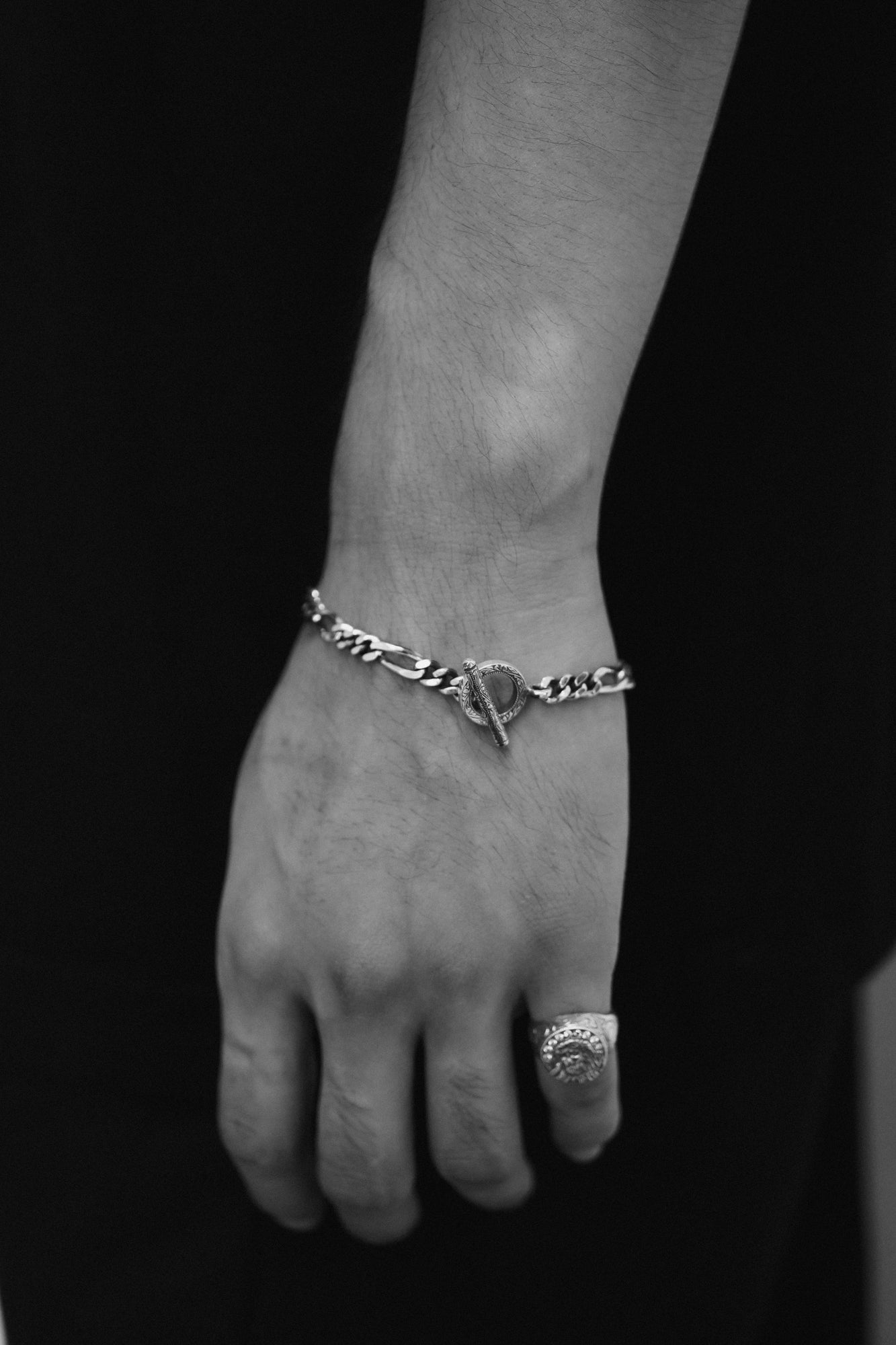 Figaro Wide Chain Bracelet