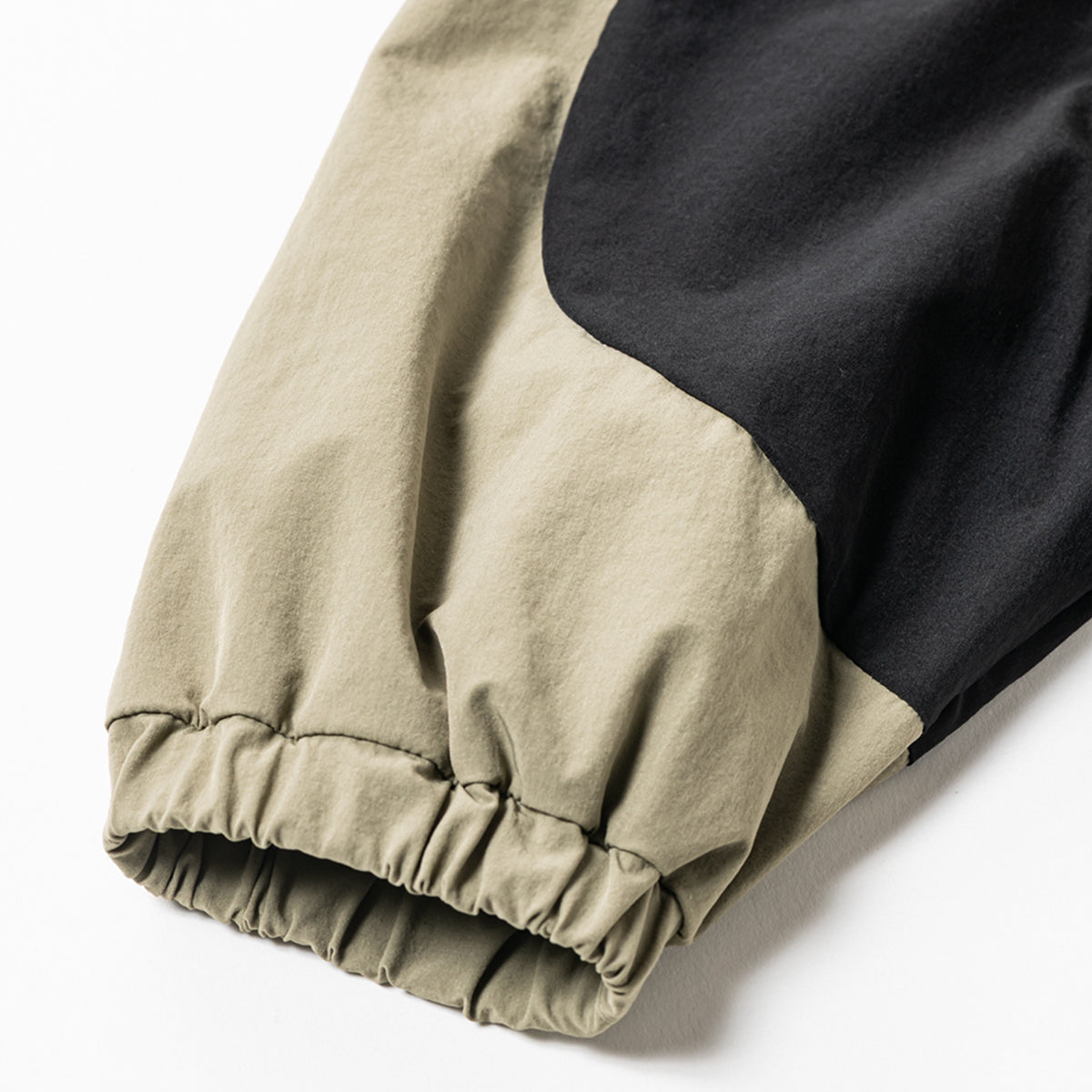PANEL WIND JACKET