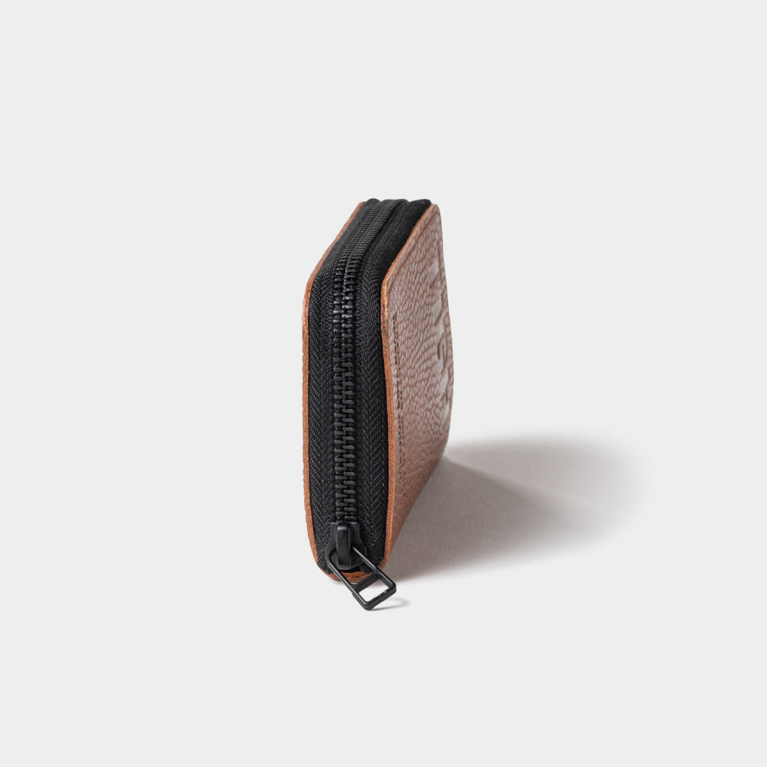 LEATHER ZIP WALLET