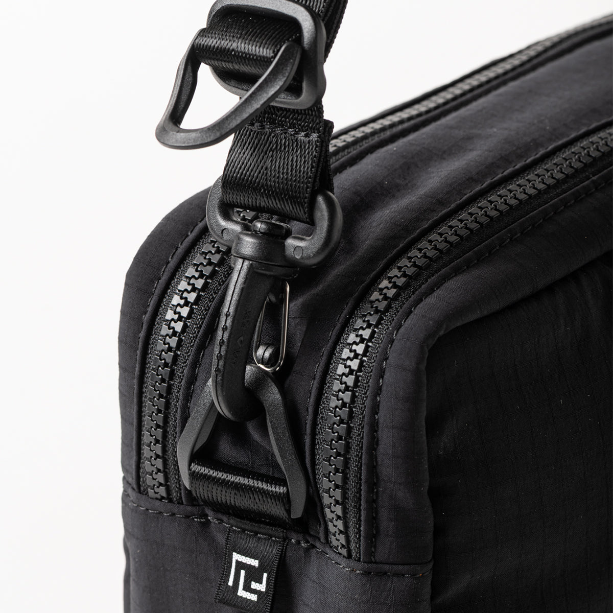RIPSTOP GROOMING POUCH (RAMIDUS)