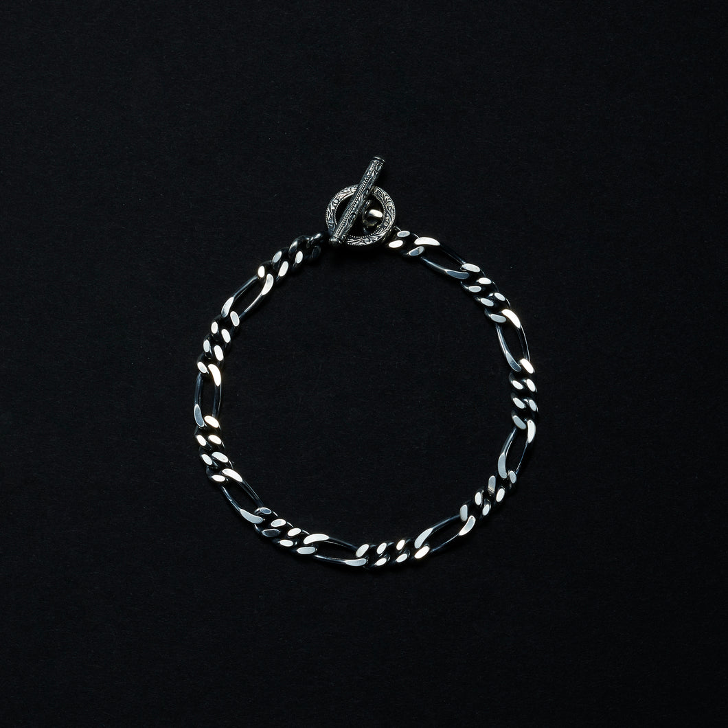 ANTIDOTE  Figaro Wide Chain Bracelet