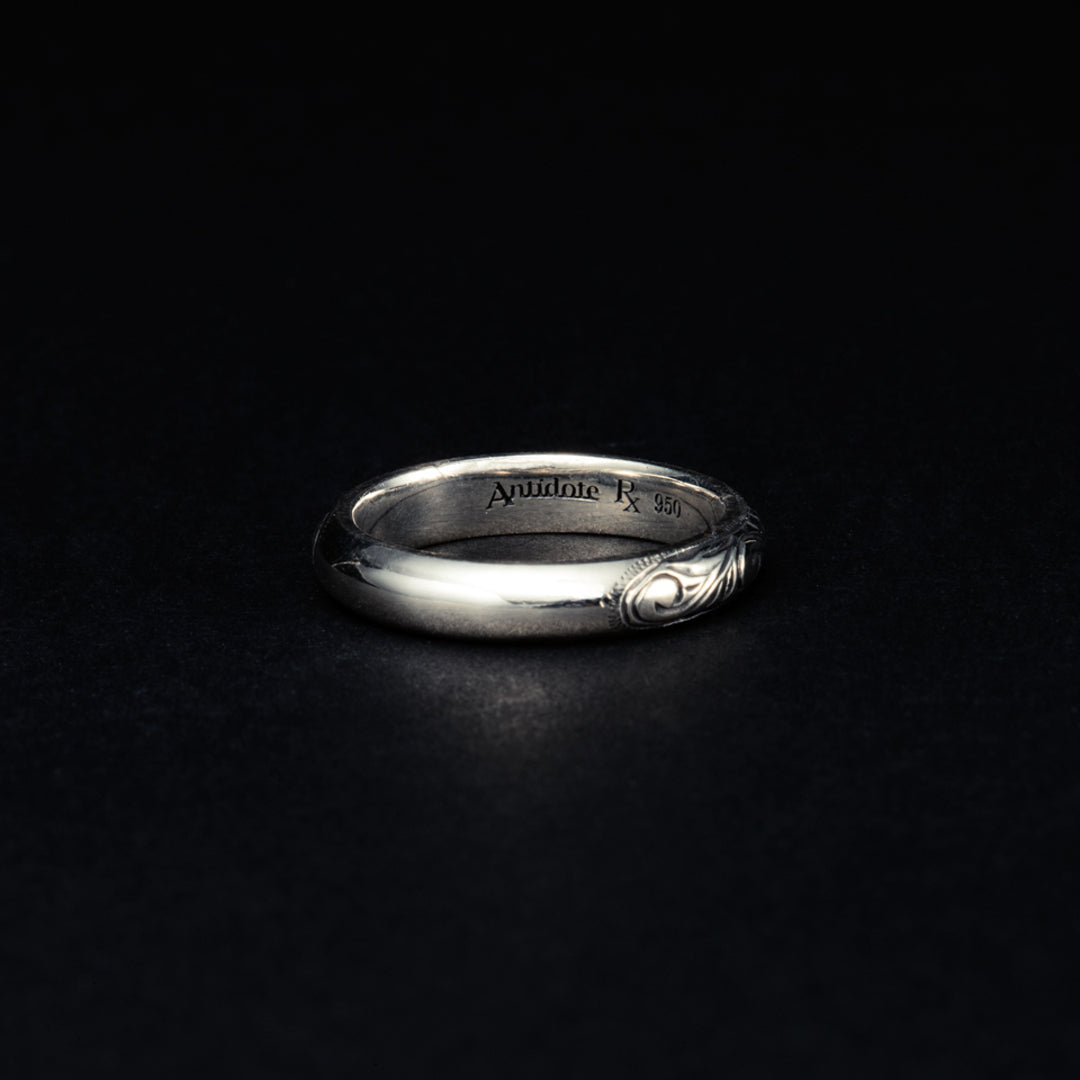 Engraved Round Ring